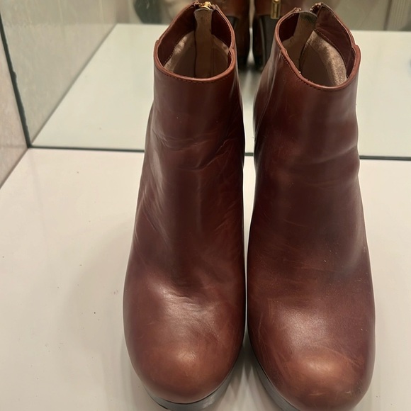 MICHAEL KORS Brown Leather platform ankle boots size 9.5 - Picture 2 of 16